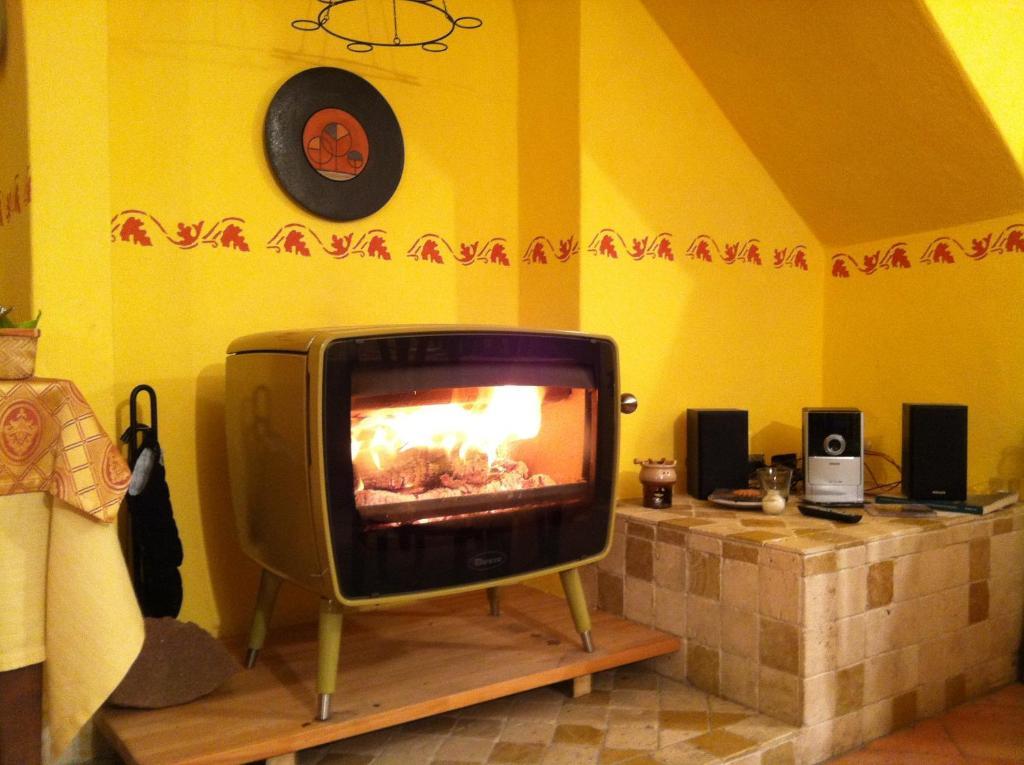 Agriturismo La Rocca Di Perti Finale Ligure Eksteriør billede